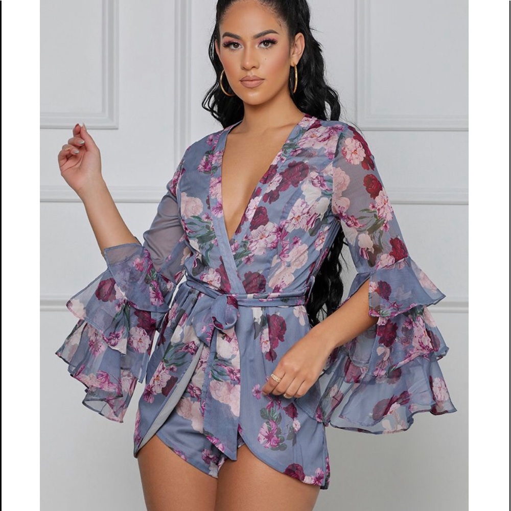 Beautiful romper!